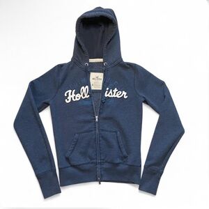 Y2K Hollister Women’s Blue Spell Out Full Zip Hooded Sweatshirt Small / Medium